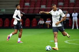 米体：国米和那不勒斯争比约尔，乌迪内斯要价万欧元.